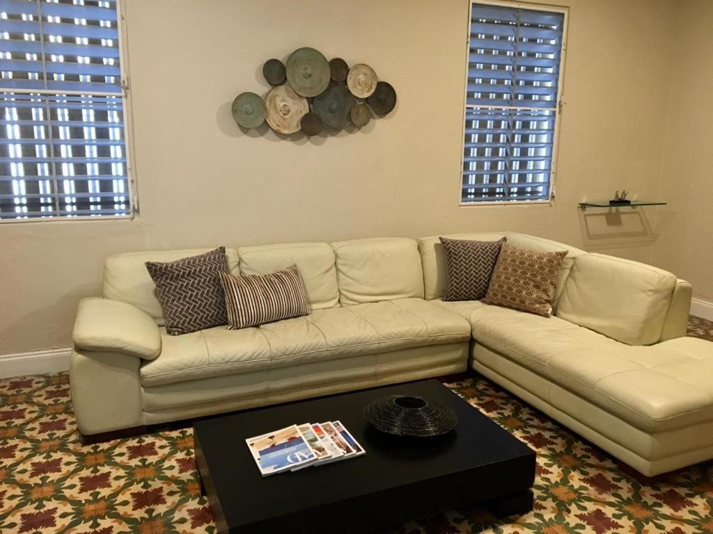 سان خوان Calle Hollanda 3 Bedroom Home المظهر الخارجي الصورة