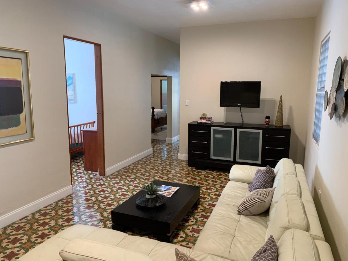 سان خوان Calle Hollanda 3 Bedroom Home المظهر الخارجي الصورة